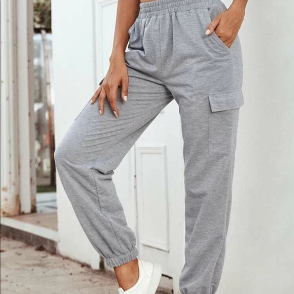 Grey pants - Picture 2 of 5